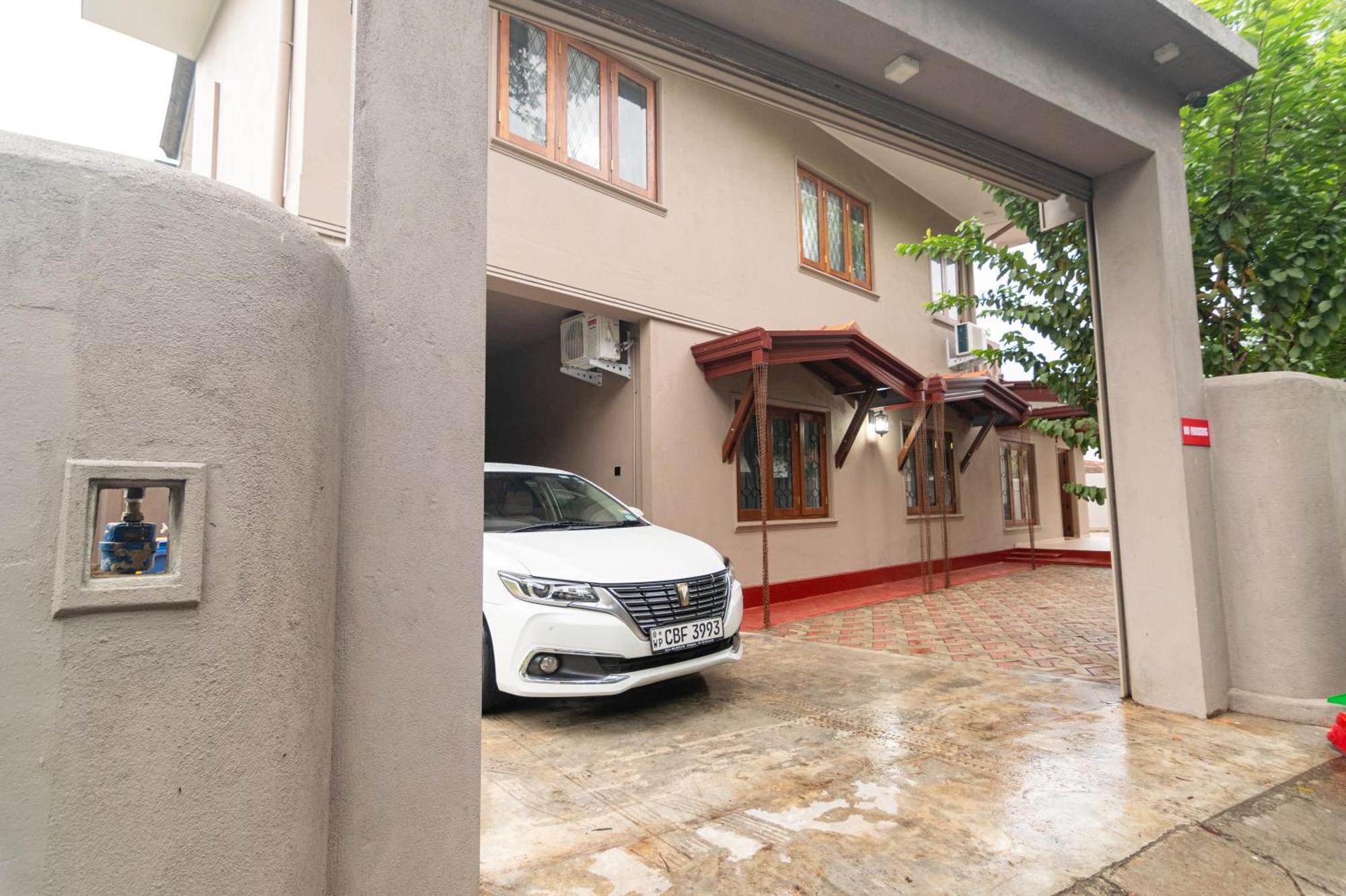 Omega Villa กอลล์ ภายนอก รูปภาพ
