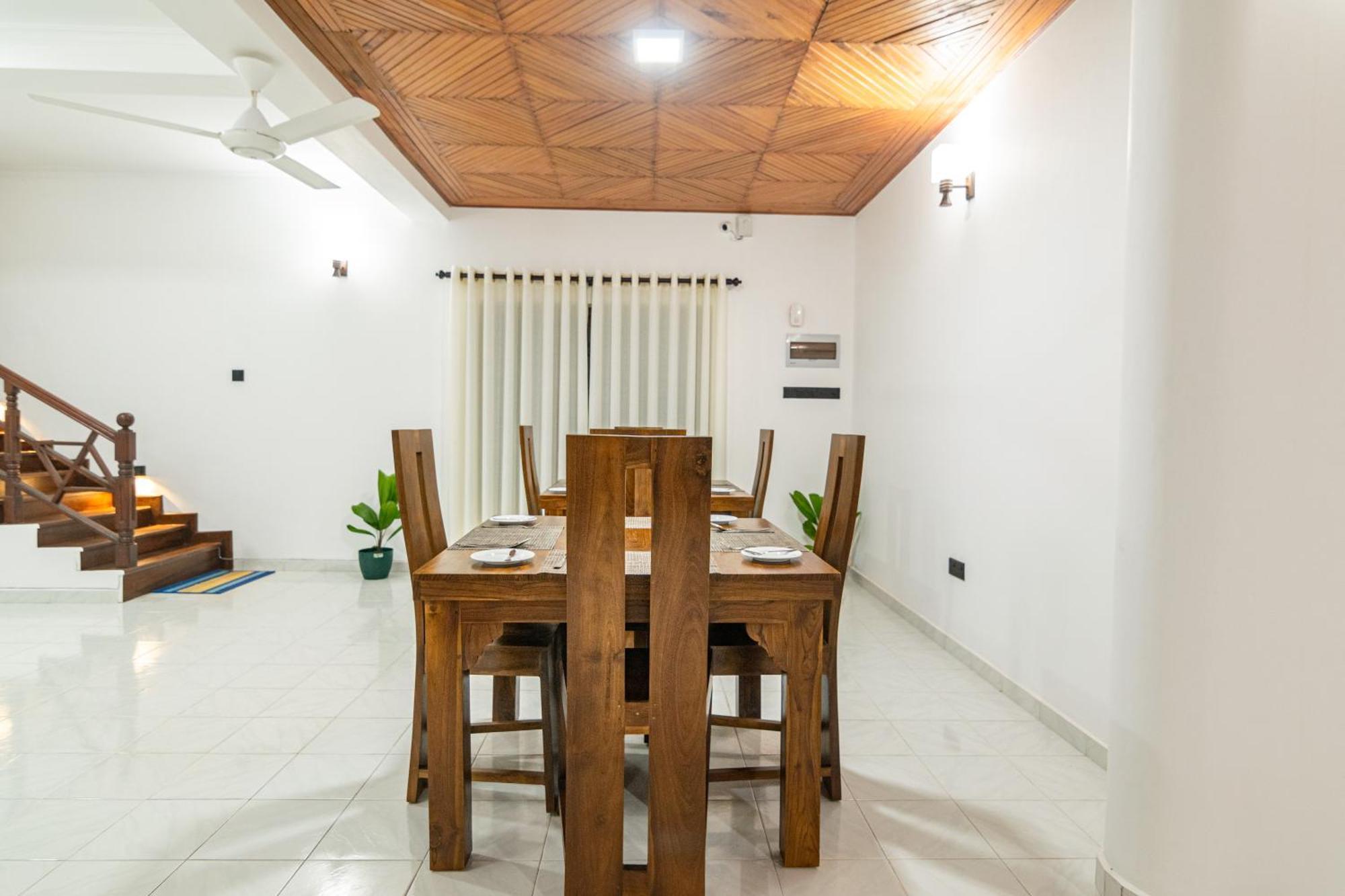 Omega Villa กอลล์ ภายนอก รูปภาพ